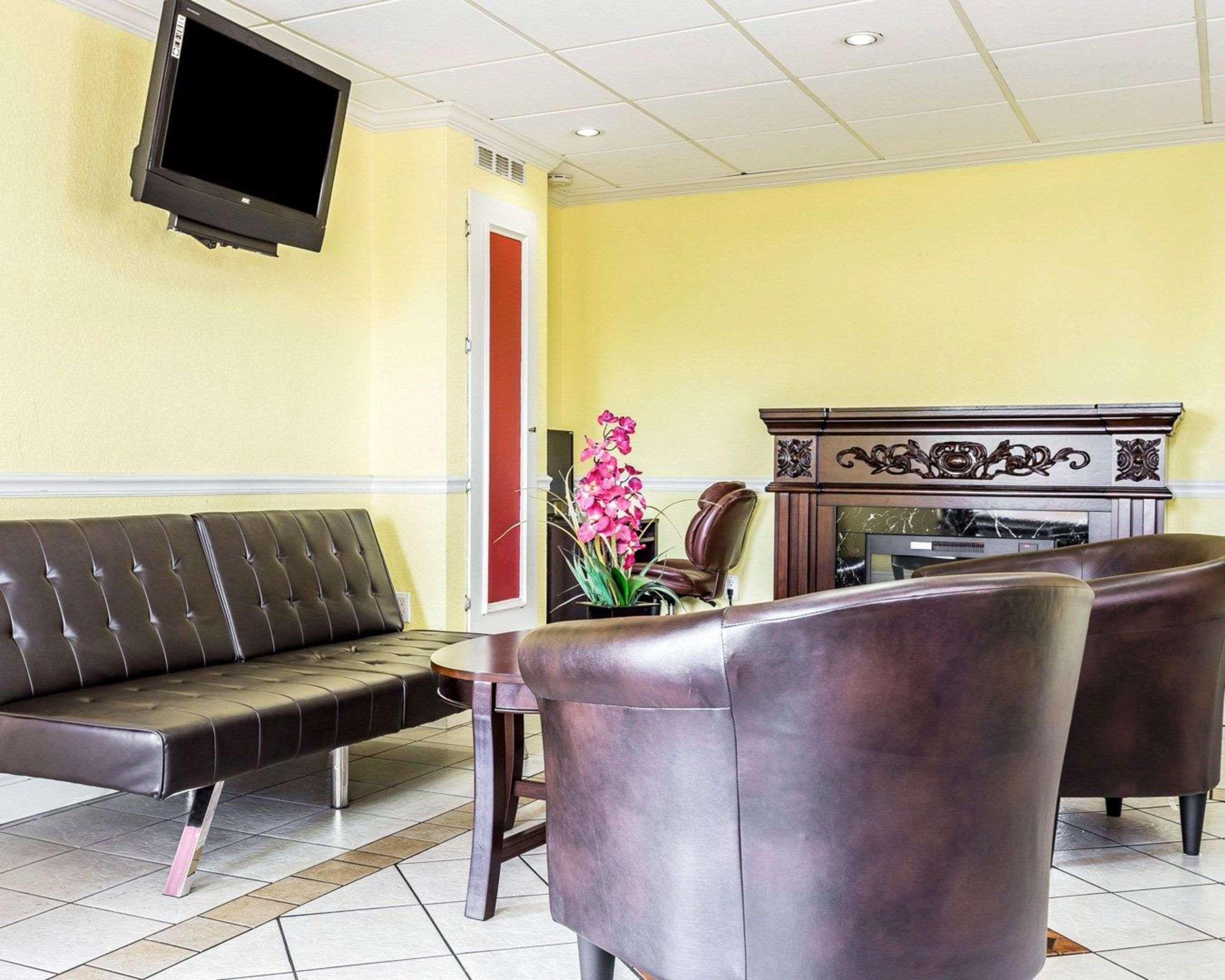 Econo Lodge Inn & Suites Matthews - Charlotte Exteriér fotografie