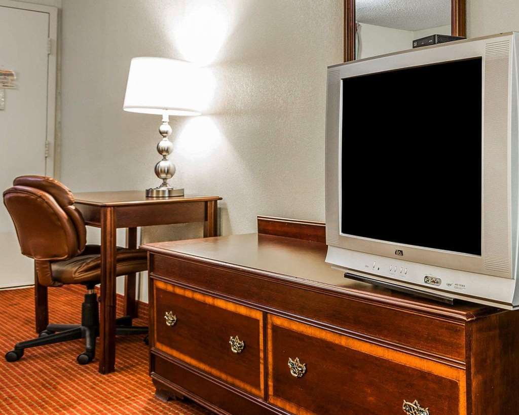 Econo Lodge Inn & Suites Matthews - Charlotte Pokoj fotografie