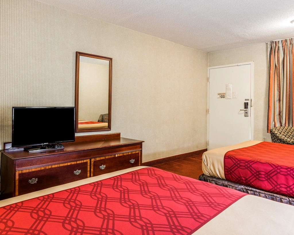 Econo Lodge Inn & Suites Matthews - Charlotte Pokoj fotografie